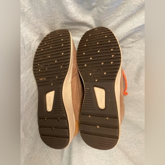 EUC Toms Cascada Tan Taupe Leather Lace Up Hiking Boot Womens 7 - Picture 5 of 7